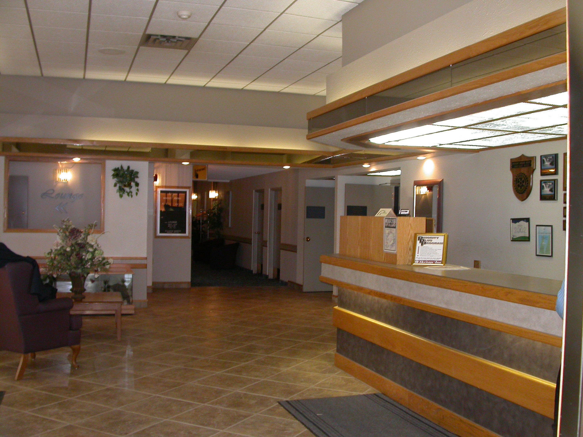 Heritage Inn Hotel&Convention Centre - Pincher Creek Interieur foto
